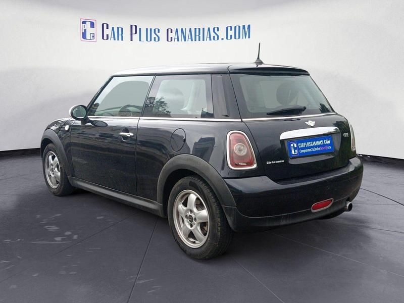 Usado Mini ONE 95 CV (69 kW) 2008 Negro Utilitario
