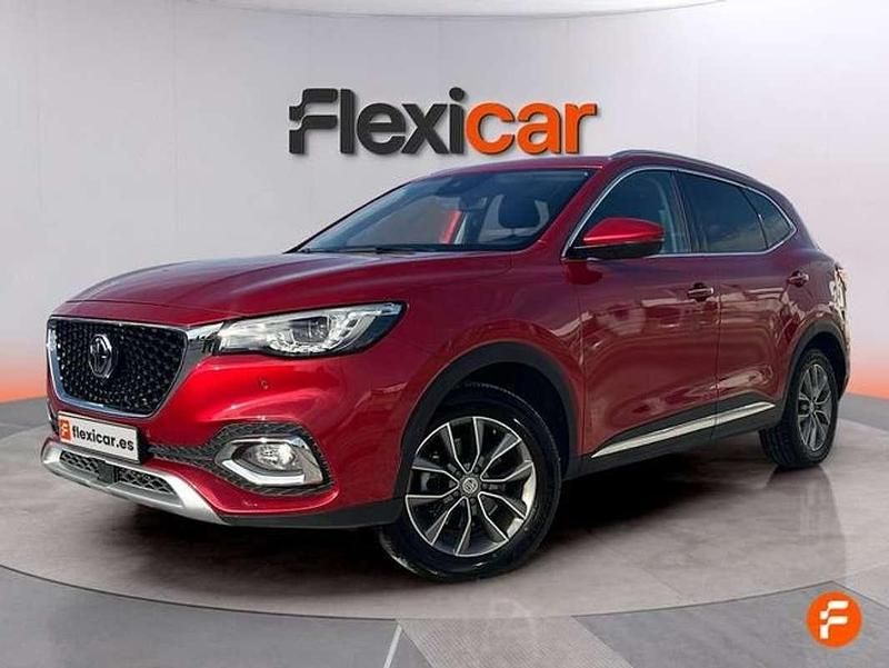 Begagnad MG HS Comfort 162 HK (119 kW) 2023 Röd SUV