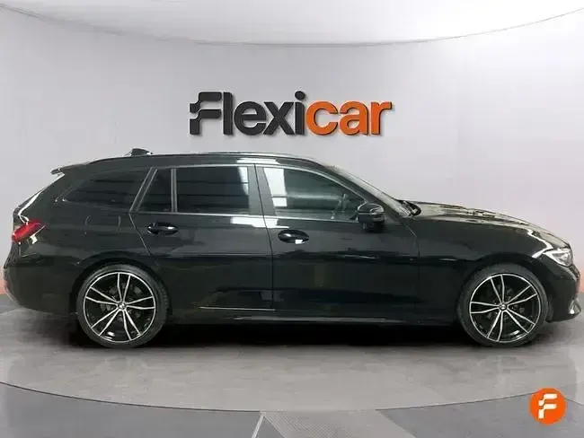 Usado BMW 318 150 CV (110 kW) 2020 Negro Familiar