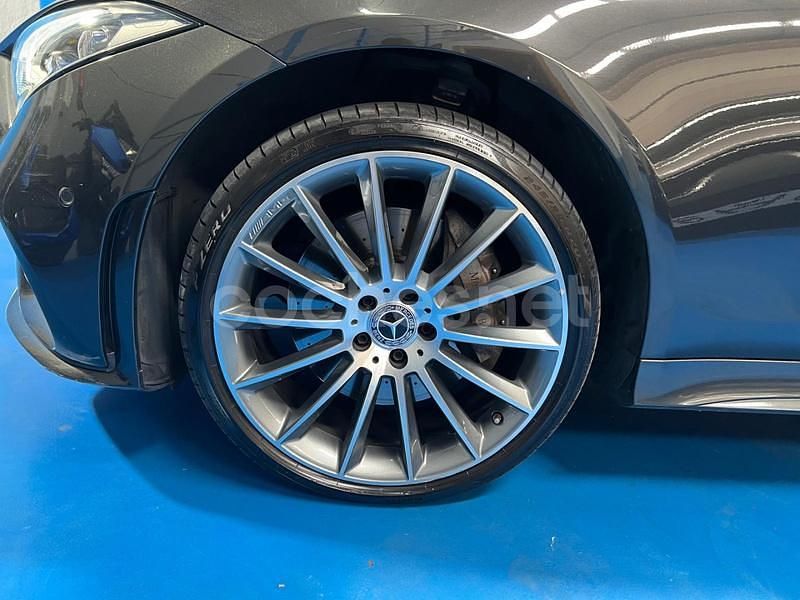 Usado Mercedes CLS350 286 CV (210 kW) 2019 Gris / plata Berlina