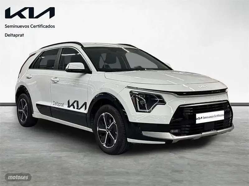 Usado Kia Niro 129 CV (94 kW) 2025 Blanco SUV