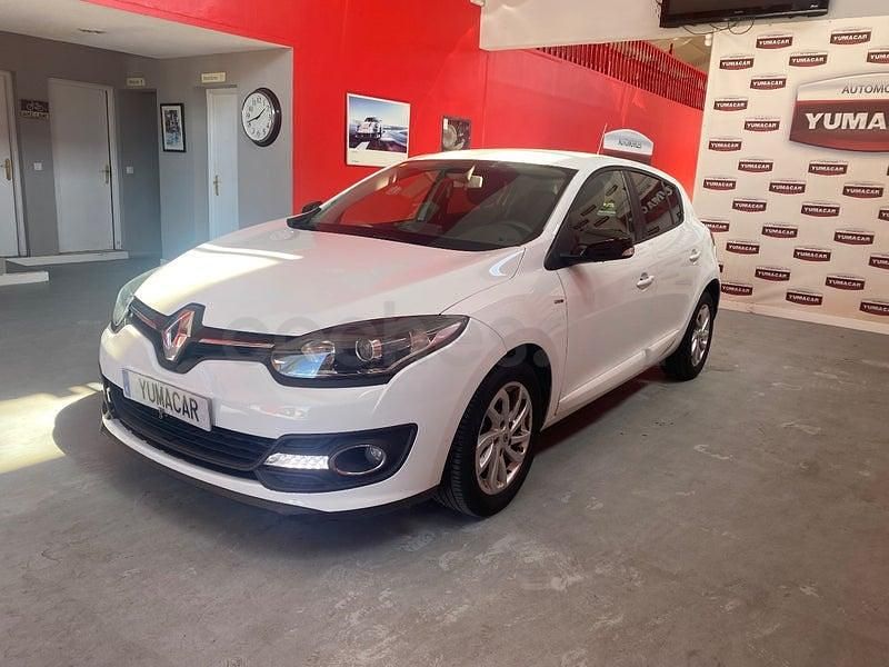 Usado Renault Mégane LIMITED 115 CV (84 kW) 2015 Blanco Berlina