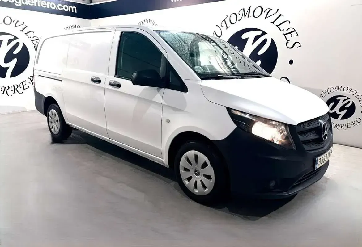 Usado Mercedes Vito 114 CV (83 kW) 2019 Blanco Van