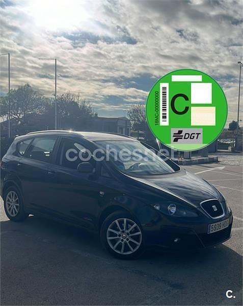 Usado Seat Altea XL Sport 125 CV (91 kW) 2011 Negro Monovolumen