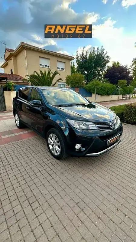 Usado Toyota RAV4 Advance 150 CV (110 kW) 2013 Negro SUV