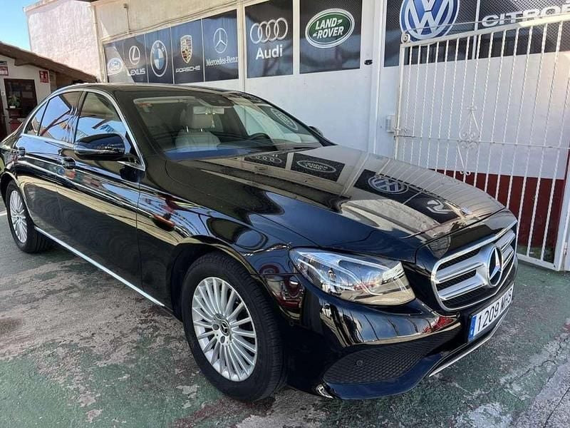 Negro Usado 2017 Mercedes E200 Berlina | 16.900 € (Precio justo) - Imagen 1/4