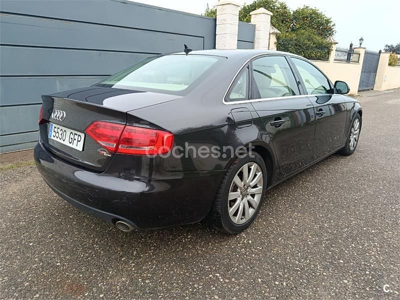 Usado Audi A4 Premium 190 CV (139 kW) 2008 Negro Berlina