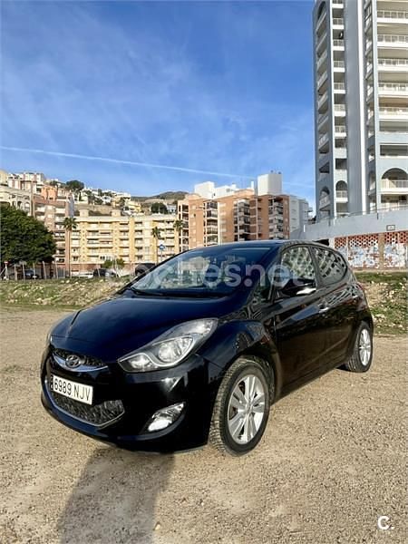 Usado Hyundai ix20 Sport 115 CV (84 kW) 2012 Negro Utilitario