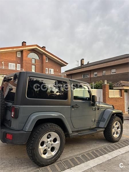 Usado Jeep Wrangler Sahara 200 CV (147 kW) 2015 Gris / plata SUV