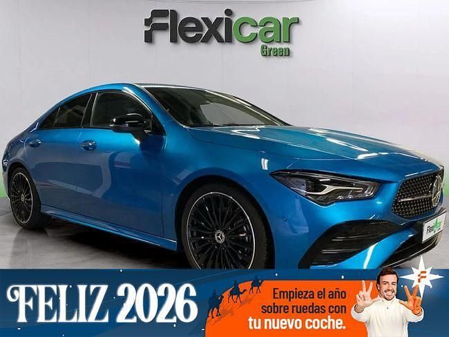 Azul Usado 2025 Mercedes CLA220 Berlina | 43.990 € (Un poco caro) - Imagen 1/4