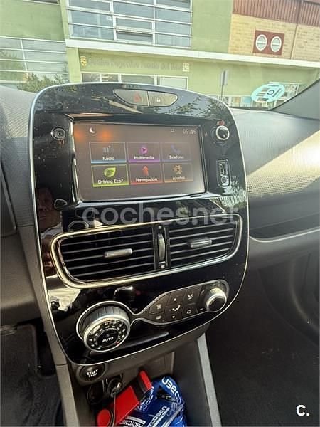 Negro Usado 2017 Renault Clio IV LIMITED Berlina | 8200 € (Buen precio) - Imagen 1/4