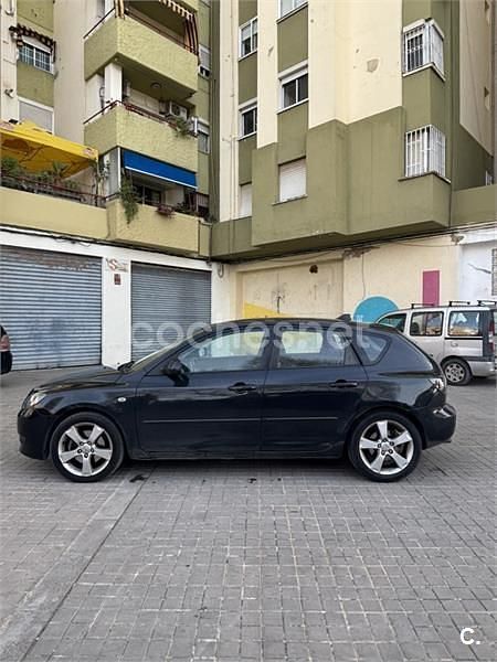 Usado Mazda 3 Sportive 150 CV (110 kW) 2005 Negro Berlina