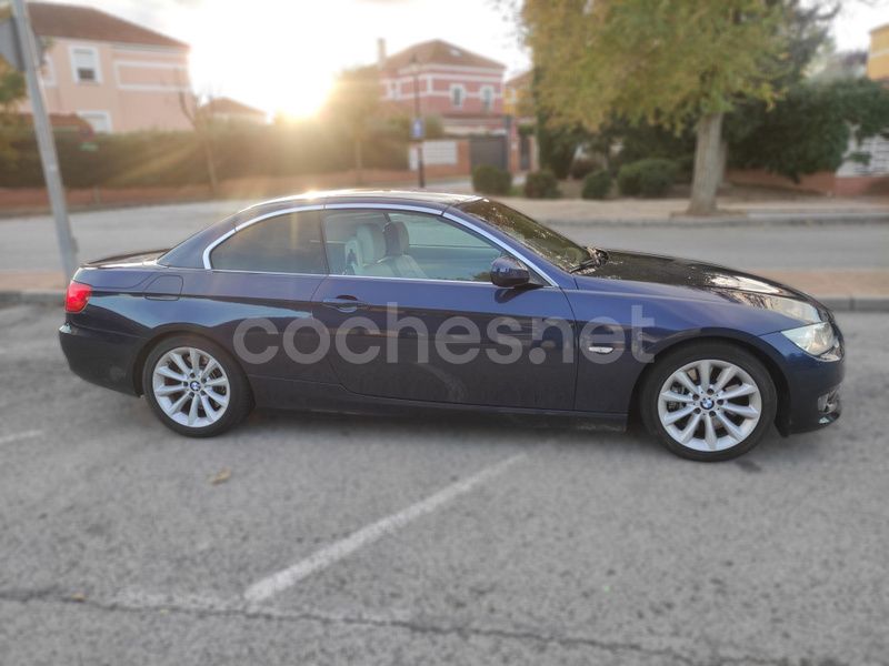 Negro Usado 2012 BMW 335 Cabriolet Descapotable | 23.390 € (Precio justo) - Imagen 1/4