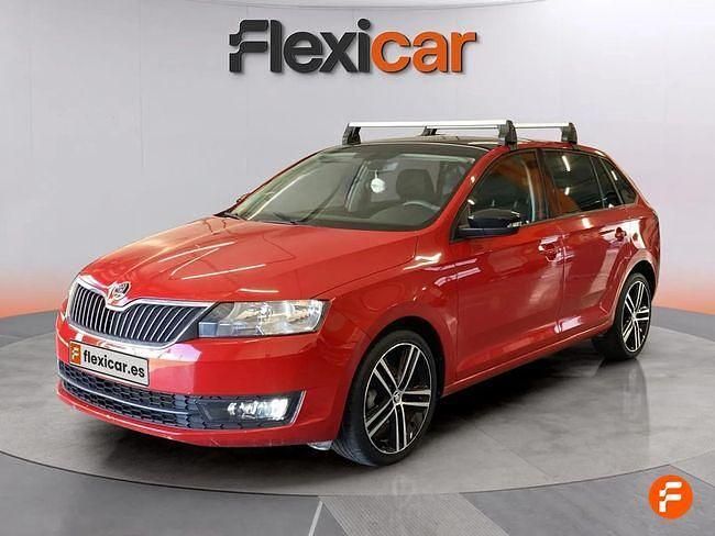 Usado Skoda Rapid Active 90 CV (66 kW) 2015 Blanco Utilitario