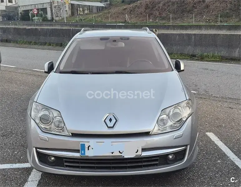 Usado Renault Laguna III Privilege 150 CV (110 kW) 2008 Gris / plata Familiar