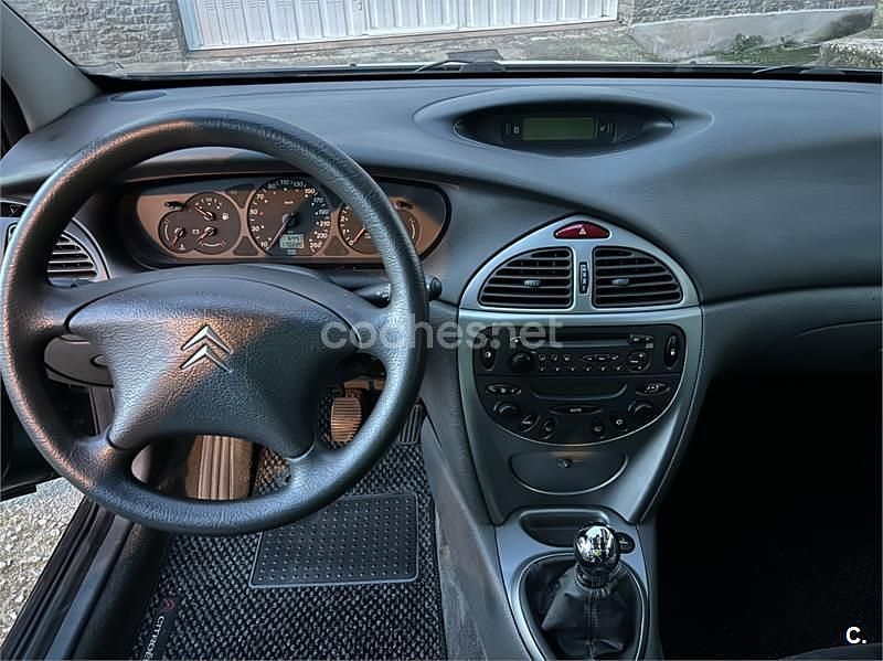 Usado Citroën C5 110 CV (80 kW) 2001 Verde Berlina