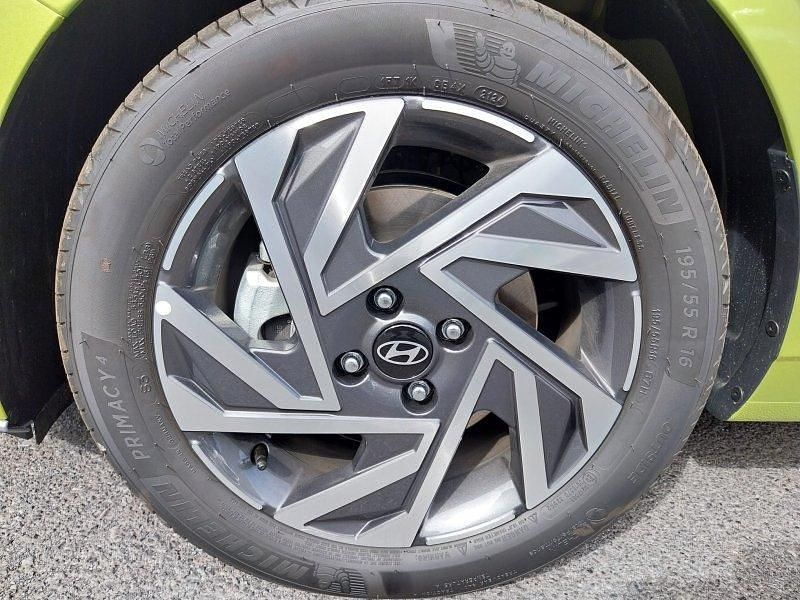 Usado Hyundai i20 100 CV (73 kW) 2024 Lima lucid Utilitario