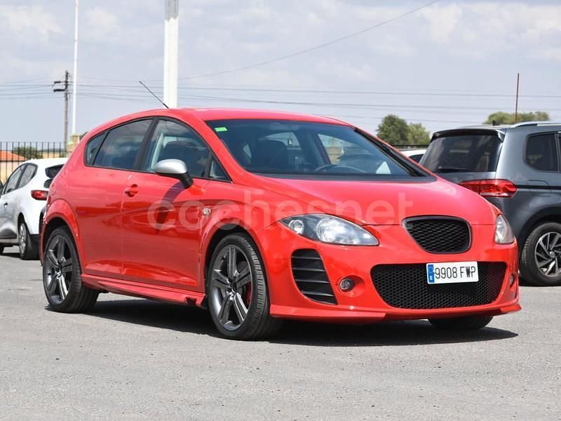 Rojo Usado 2007 Seat Leon FR Berlina | 5999 € (Precio justo) - Imagen 1/4