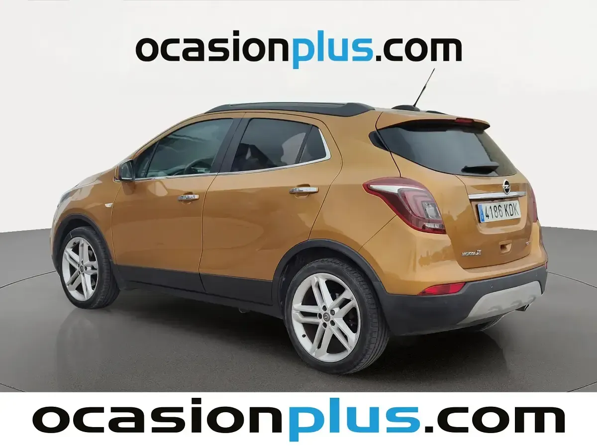Usado Opel Mokka Excellence 136 CV (100 kW) 2017 Naranja SUV