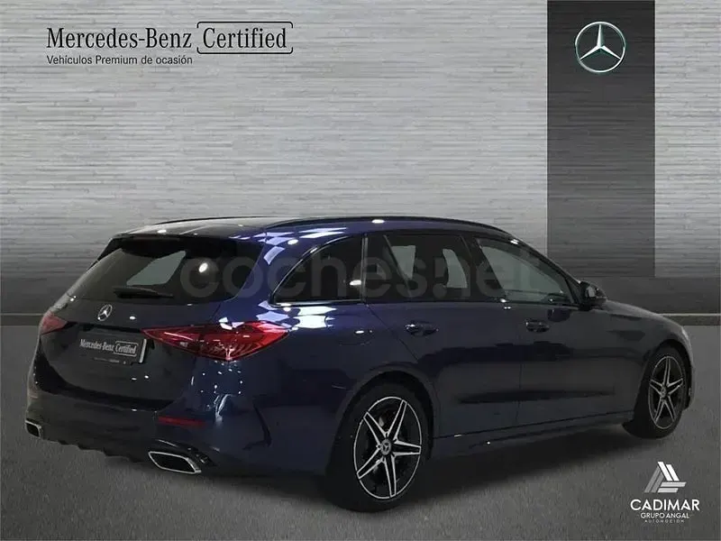 Usado Mercedes C220 200 CV (147 kW) 2025 Azul Familiar