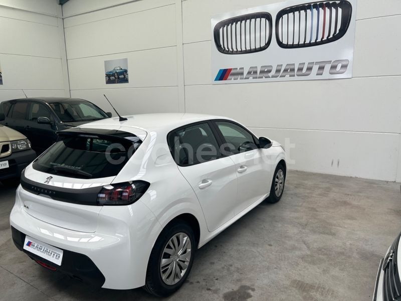Usado Peugeot 208 Active 100 CV (73 kW) 2021 Blanco Utilitario
