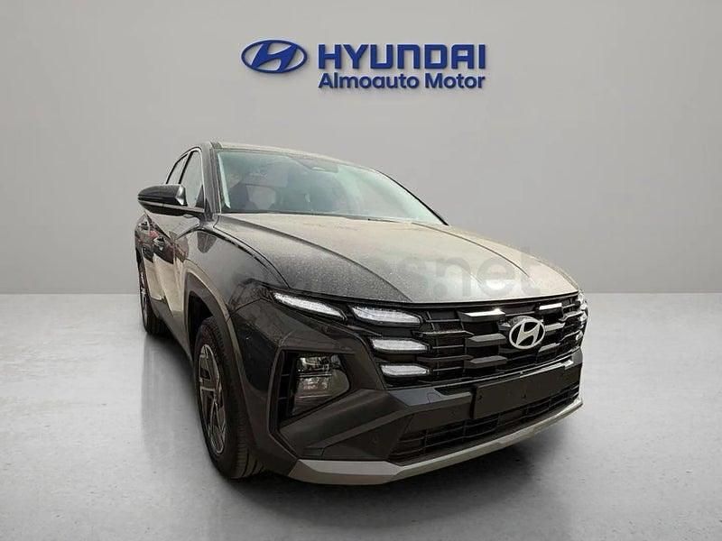 Nuevo Hyundai Tucson 160 CV (117 kW) 2025 Gris / plata SUV