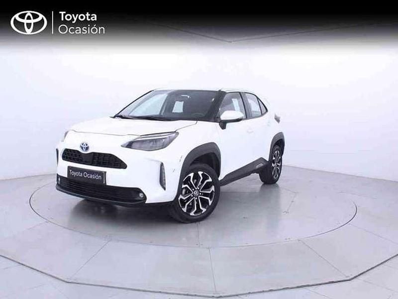 Blanco Usado 2024 Toyota Yaris Cross Active SUV | 21.950 € (Buen precio) - Imagen 1/3
