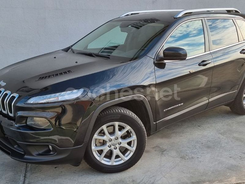 Negro Usado 2016 Jeep Cherokee Longitude SUV | 17.900 € (Caro) - Imagen 1/4