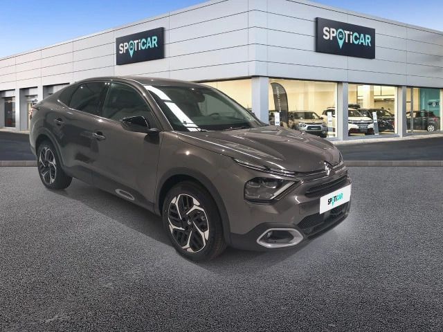 Usado Citroën e-C4 Shine 100 kW (136 CV) 2023 Sedán Berlina