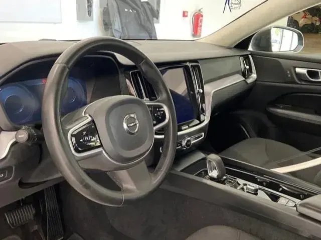 Usado Volvo V60 CC 197 CV (144 kW) 2022 Familiar Familiar
