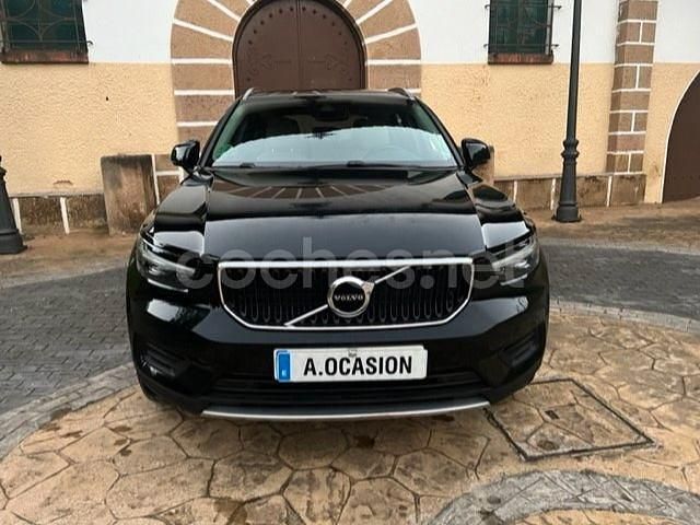 Usado Volvo XC40 Momentum 150 CV (110 kW) 2018 Negro SUV