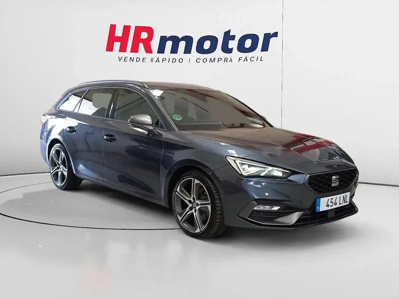 Negro Usado 2020 Seat Leon FR Familiar | 16.590 € (Precio justo) - Imagen 1/4