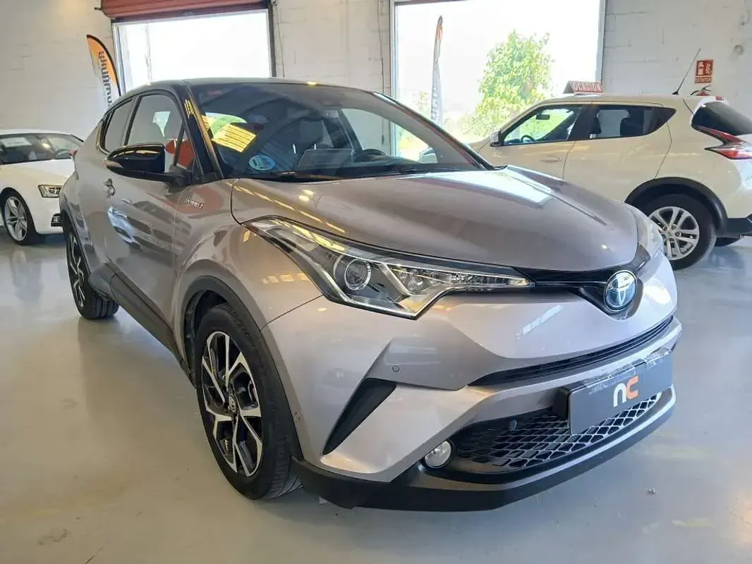 Usado Toyota C-HR Plus 122 CV (89 kW) 2019 Gris SUV