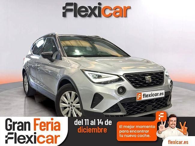 Gris Usado 2022 Seat Arona FR SUV | 17.490 € (Un poco caro) - Imagen 1/4