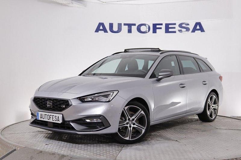 Plateado Usado 2022 Seat Leon FR Familiar | 21.450 € (Buen precio) - Imagen 1/4