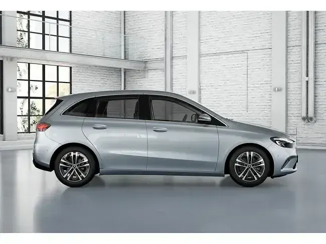 Nuevo Mercedes B200 149 CV (109 kW) 2026 Gris Utilitario