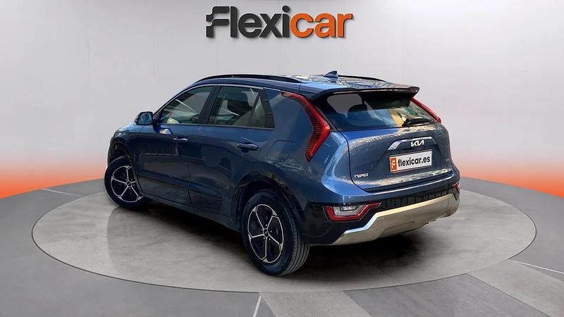 Begagnad Kia Niro 184 HK (135 kW) 2023 Blå SUV
