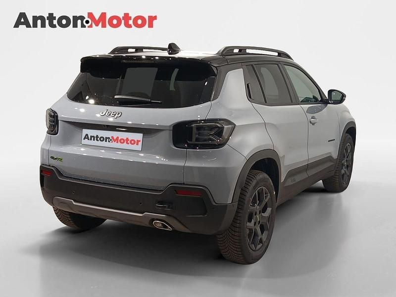 Nuevo Jeep Avenger Overland 145 CV (106 kW) 2025 Gris SUV