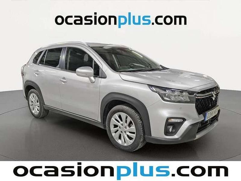 Usado Suzuki SX4 129 CV (94 kW) 2023 Plateado SUV