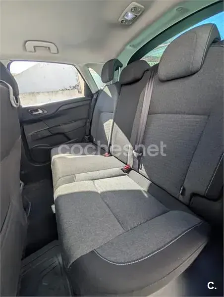 Usado Citroën C4 Feel 110 CV (80 kW) 2017 Gris / plata Berlina