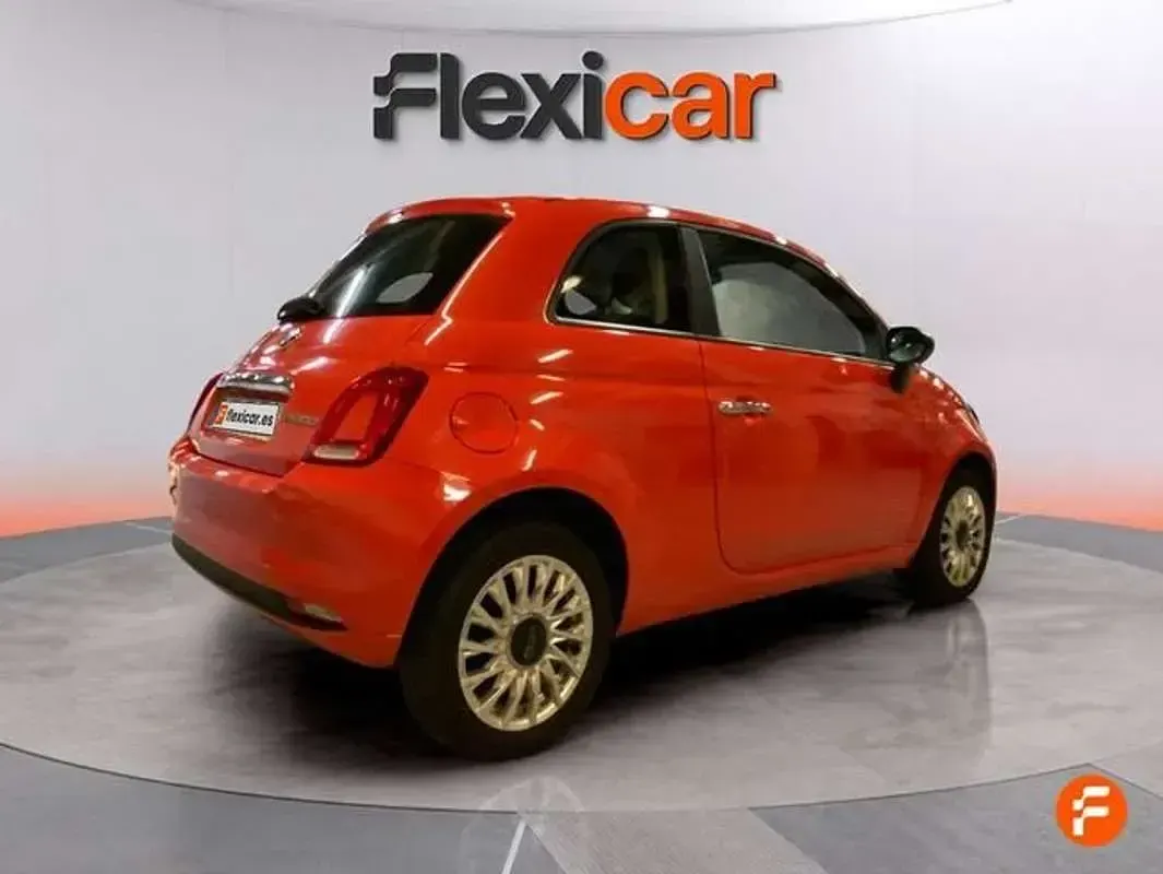 Usado Fiat 500 71 HP (52 kW) 2023 Laranja Sedan