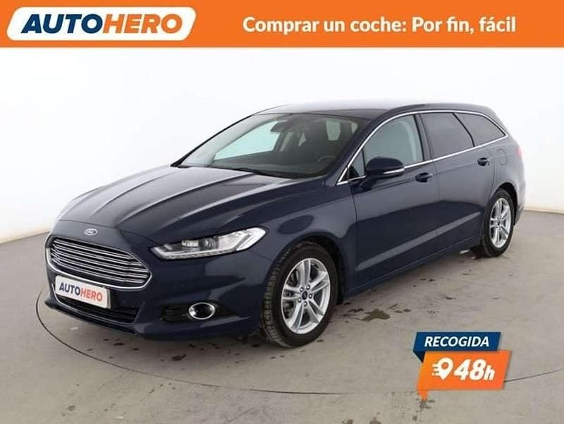 Usado Ford Mondeo Titanium 160 CV (117 kW) 2017 Azul Berlina