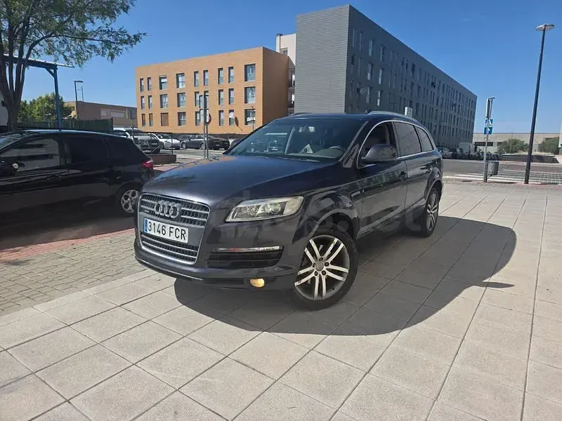 Usado Audi Q7 S-Line 240 CV (176 kW) 2007 Gris / plata SUV