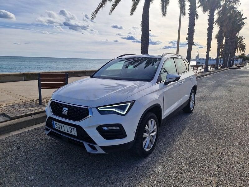 Usado Seat Ateca Style 150 CV (110 kW) 2021 Blanco SUV