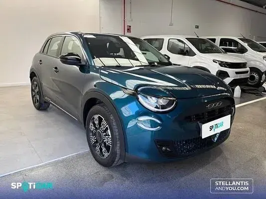 Usado Fiat 600 100 CV (73 kW) 2025 SUV