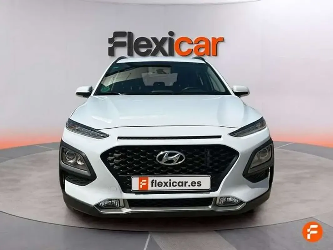 Usado Hyundai Kona 120 CV (88 kW) 2017 Blanco SUV