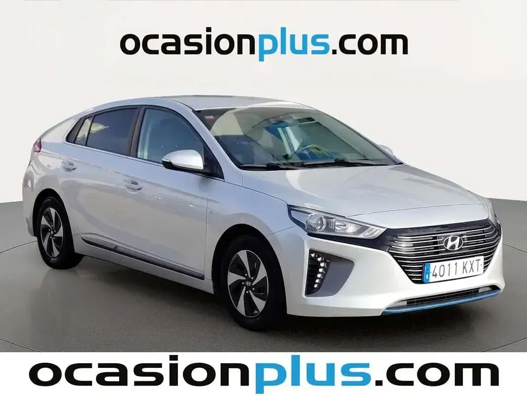 Usado Hyundai Ioniq 141 CV (103 kW) 2019 Gris Utilitario