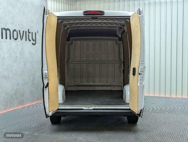 Usado Fiat Ducato 115 CV (84 kW) 2020 Blanco Van