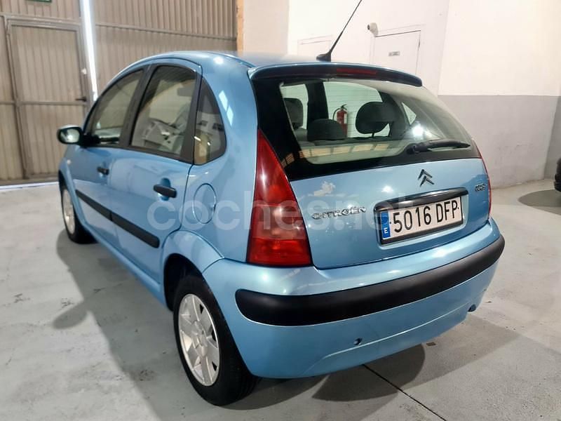 Usado Citroën C3 61 CV (44 kW) 2004 Azul Utilitario