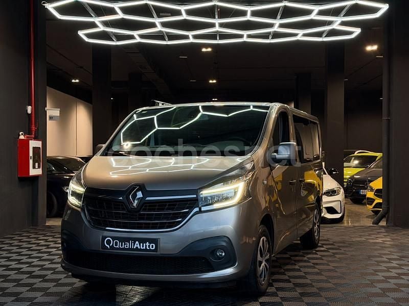 Beige Usado 2021 Renault Trafic Monovolumen | 26.990 € (Precio justo) - Imagen 1/4